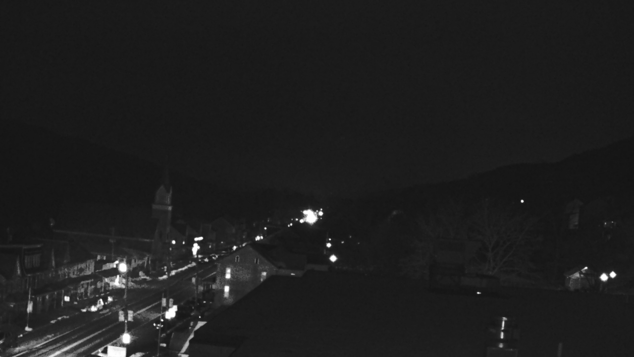 Thumbnail for current weather camera view from Line Mountain ES Trevorton in Trevorton, Pennsylvania