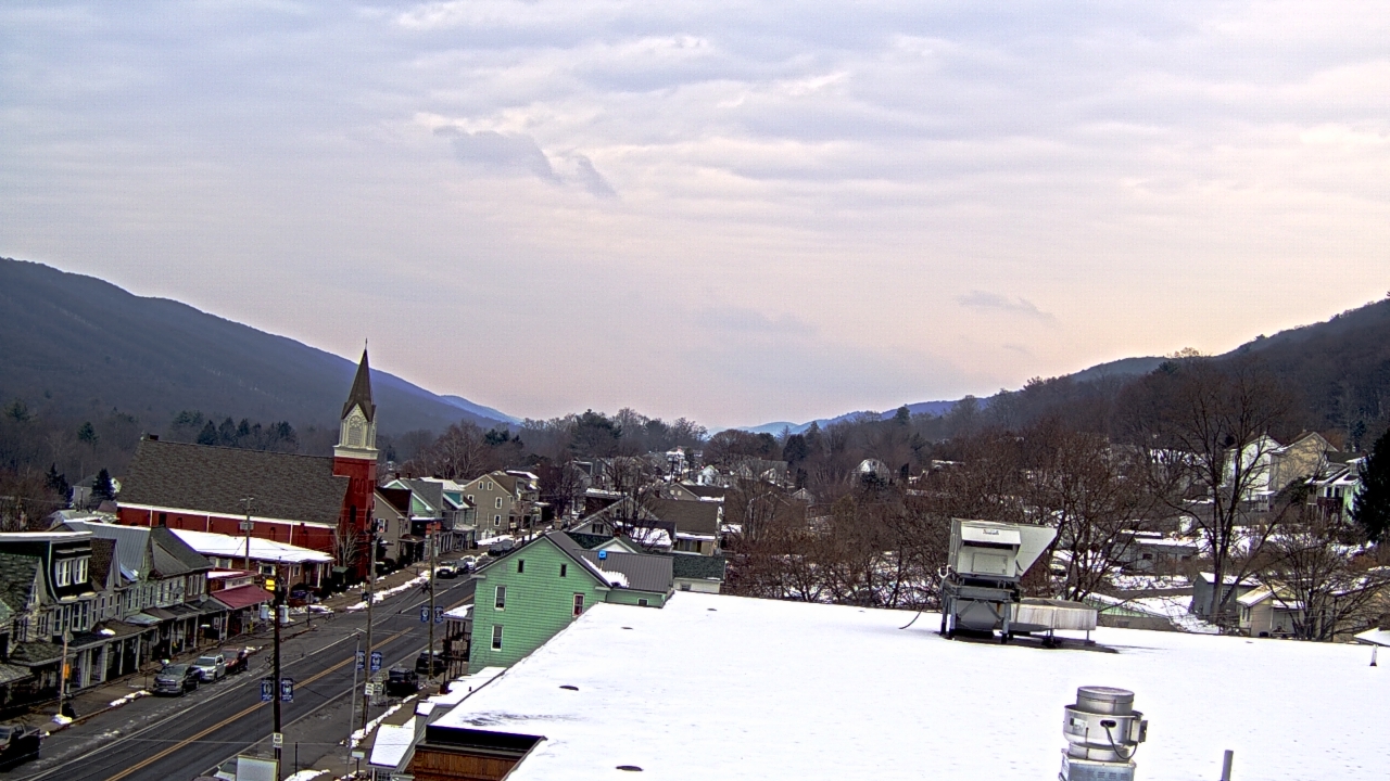 Thumbnail for current weather camera view from Line Mountain ES Trevorton in Trevorton, Pennsylvania