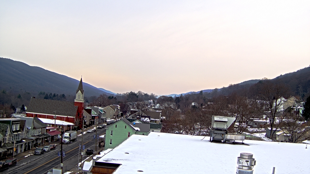 Thumbnail for current weather camera view from Line Mountain ES Trevorton in Trevorton, Pennsylvania