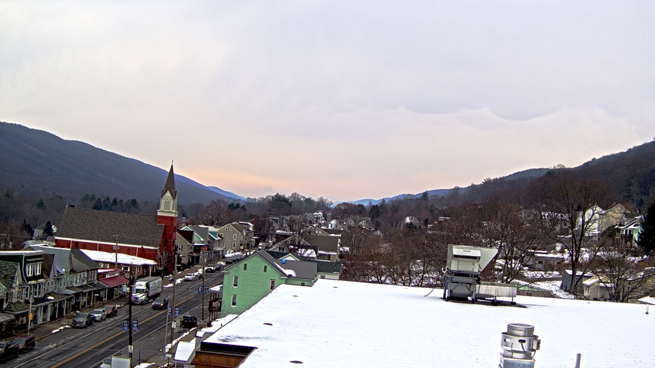 Thumbnail for current weather camera view from Line Mountain ES Trevorton in Trevorton, Pennsylvania