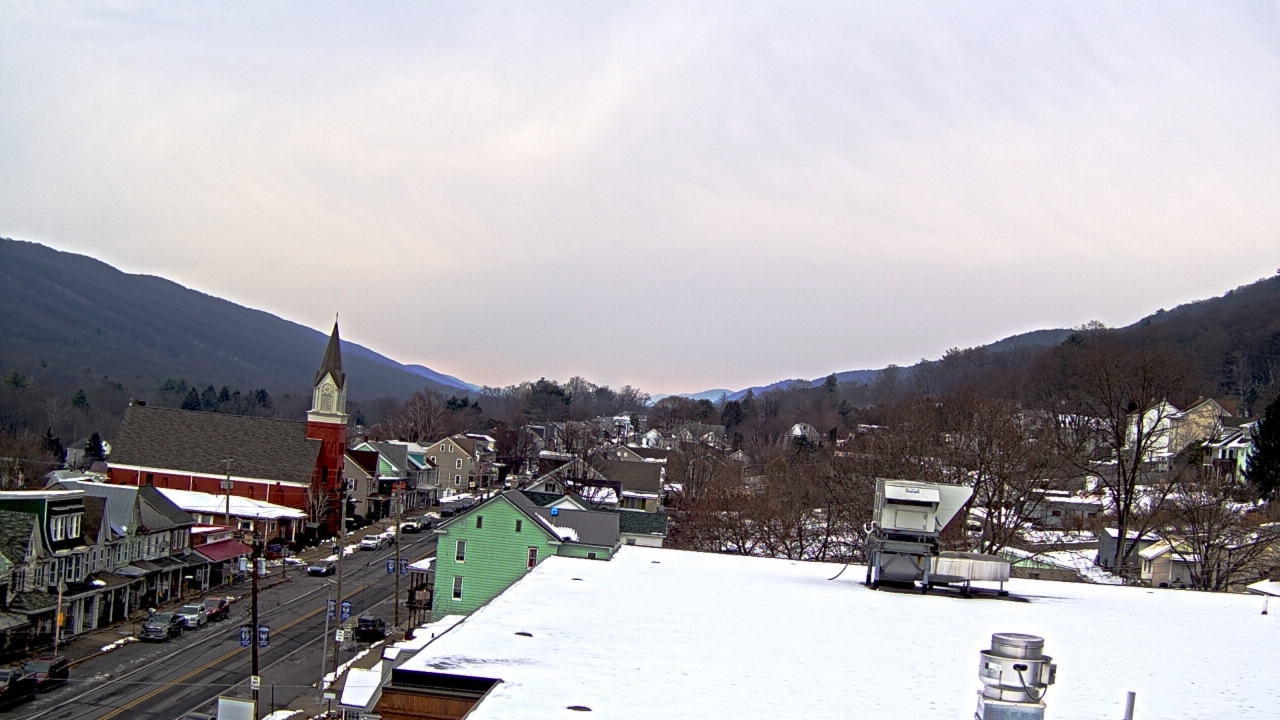 Thumbnail for current weather camera view from Line Mountain ES Trevorton in Trevorton, Pennsylvania