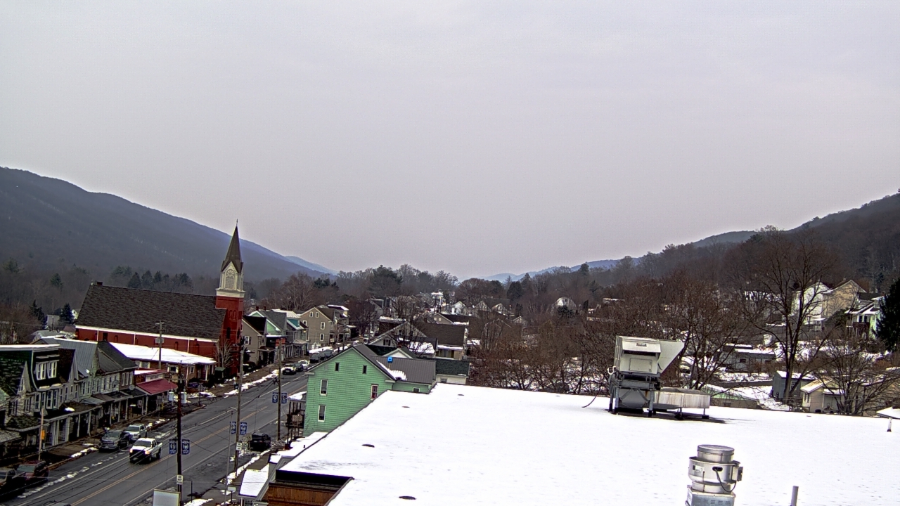 Thumbnail for current weather camera view from Line Mountain ES Trevorton in Trevorton, Pennsylvania