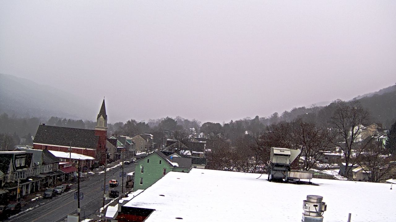 Thumbnail for current weather camera view from Line Mountain ES Trevorton in Trevorton, Pennsylvania