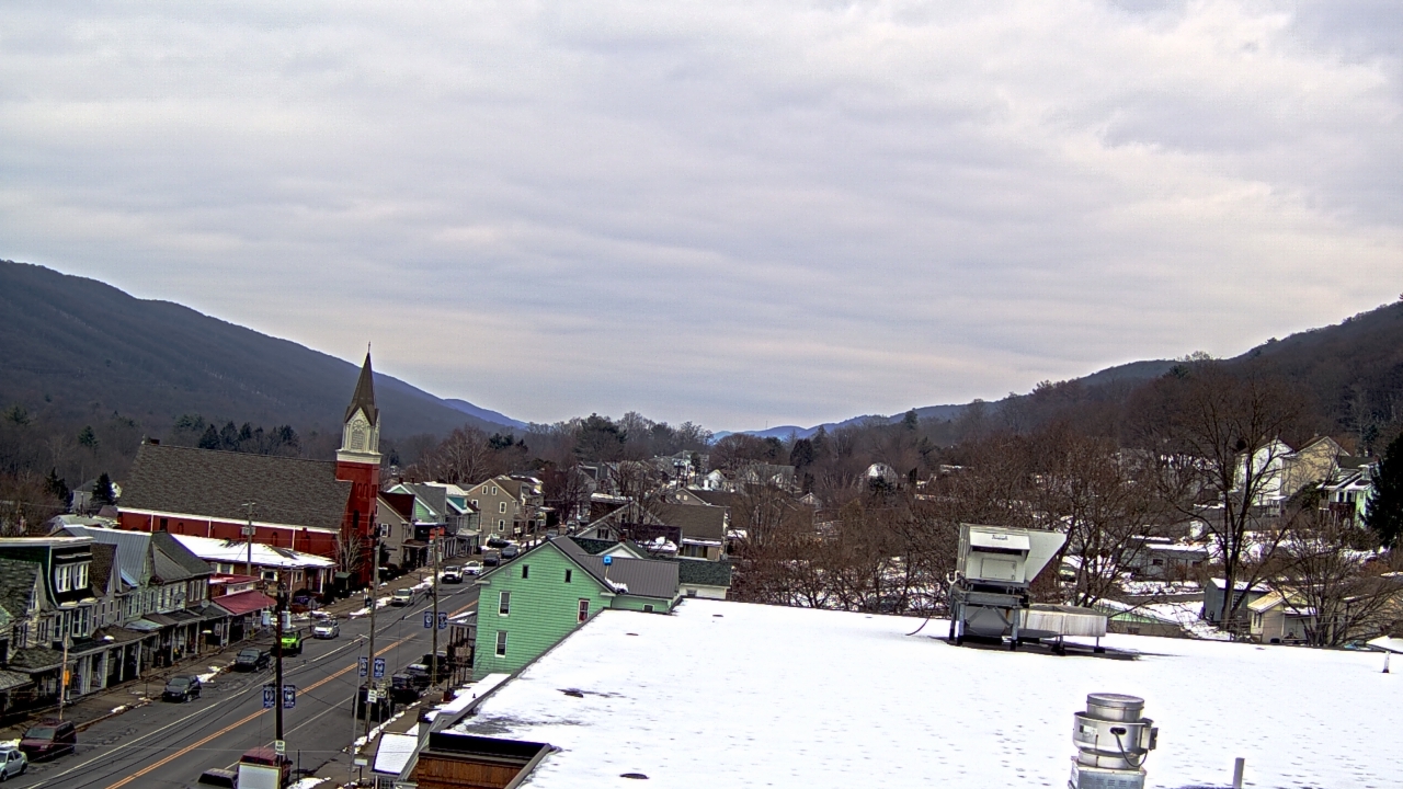 Thumbnail for current weather camera view from Line Mountain ES Trevorton in Trevorton, Pennsylvania