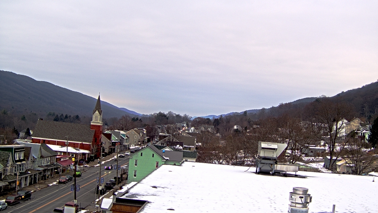 Thumbnail for current weather camera view from Line Mountain ES Trevorton in Trevorton, Pennsylvania