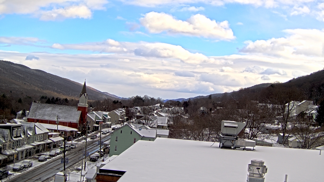 Thumbnail for current weather camera view from Line Mountain ES Trevorton in Trevorton, Pennsylvania