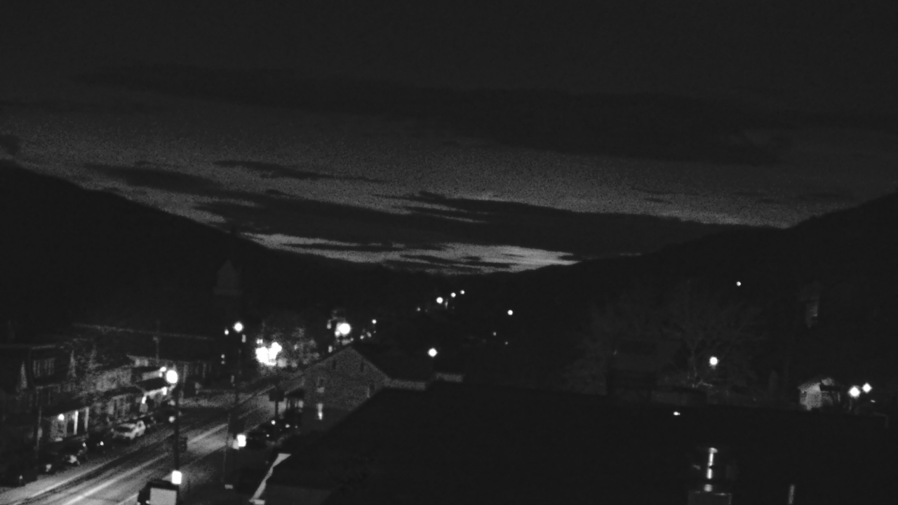 Thumbnail for current weather camera view from Line Mountain ES Trevorton in Trevorton, Pennsylvania