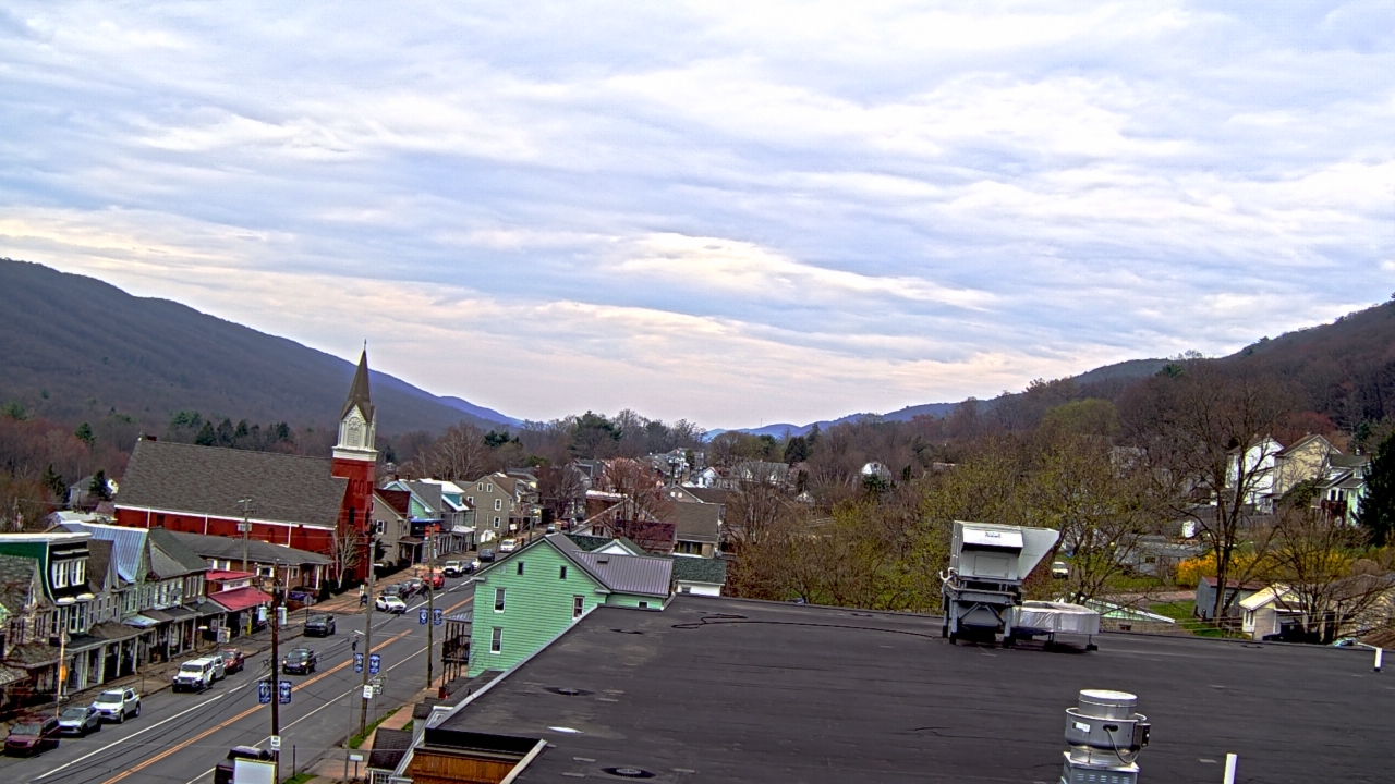 Thumbnail for current weather camera view from Line Mountain ES Trevorton in Trevorton, Pennsylvania