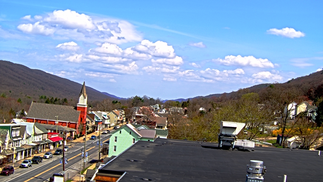 Thumbnail for current weather camera view from Line Mountain ES Trevorton in Trevorton, Pennsylvania