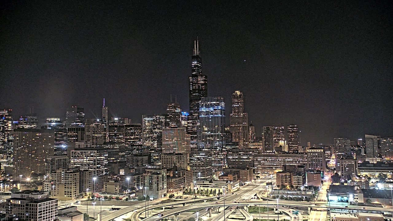 Thumbnail for current weather camera view from UIC - University of Illinois Chicago in Chicago, Illinois