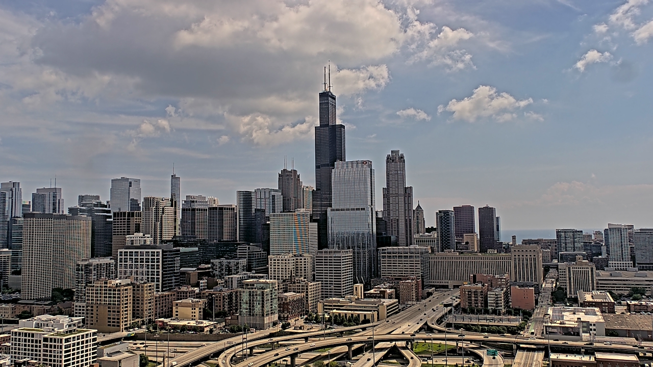 Thumbnail for current weather camera view from UIC - University of Illinois Chicago in Chicago, Illinois