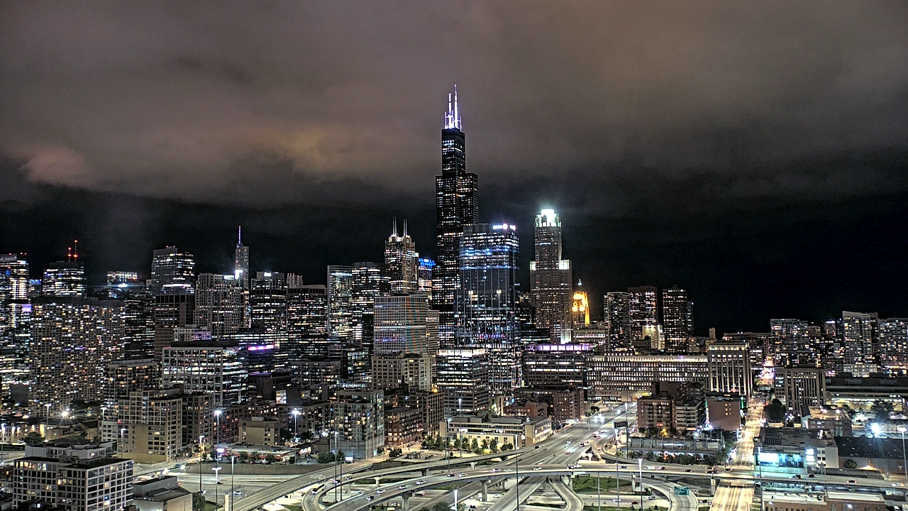 Thumbnail for current weather camera view from UIC - University of Illinois Chicago in Chicago, Illinois