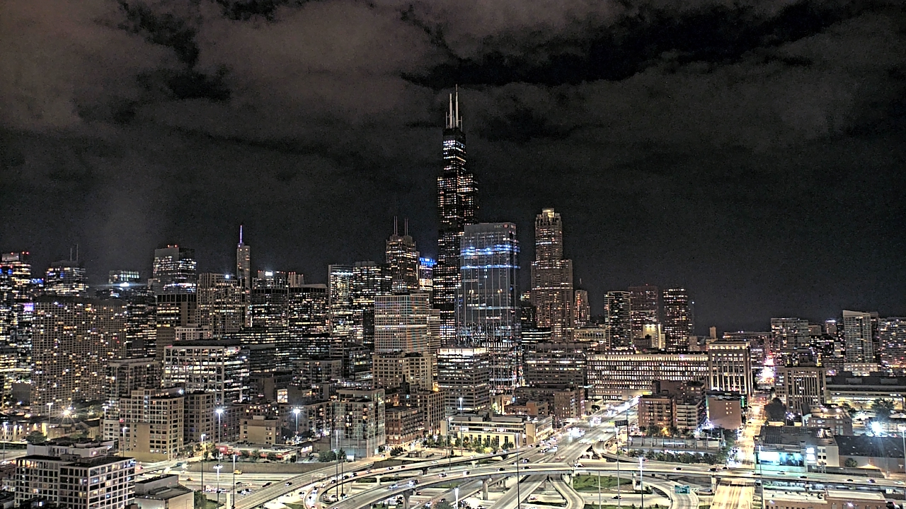 Thumbnail for current weather camera view from UIC - University of Illinois Chicago in Chicago, Illinois