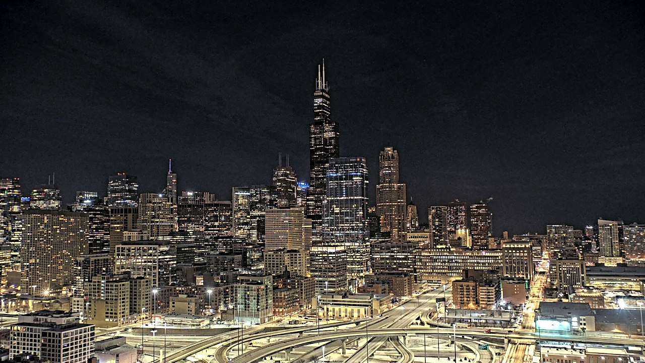 Thumbnail for current weather camera view from UIC - University of Illinois Chicago in Chicago, Illinois