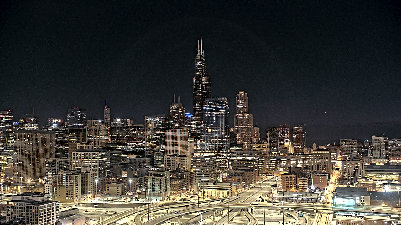 Thumbnail for current weather camera view from UIC - University of Illinois Chicago in Chicago, Illinois