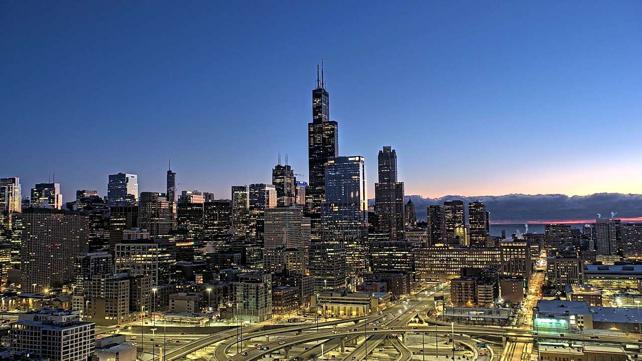 Thumbnail for current weather camera view from UIC - University of Illinois Chicago in Chicago, Illinois