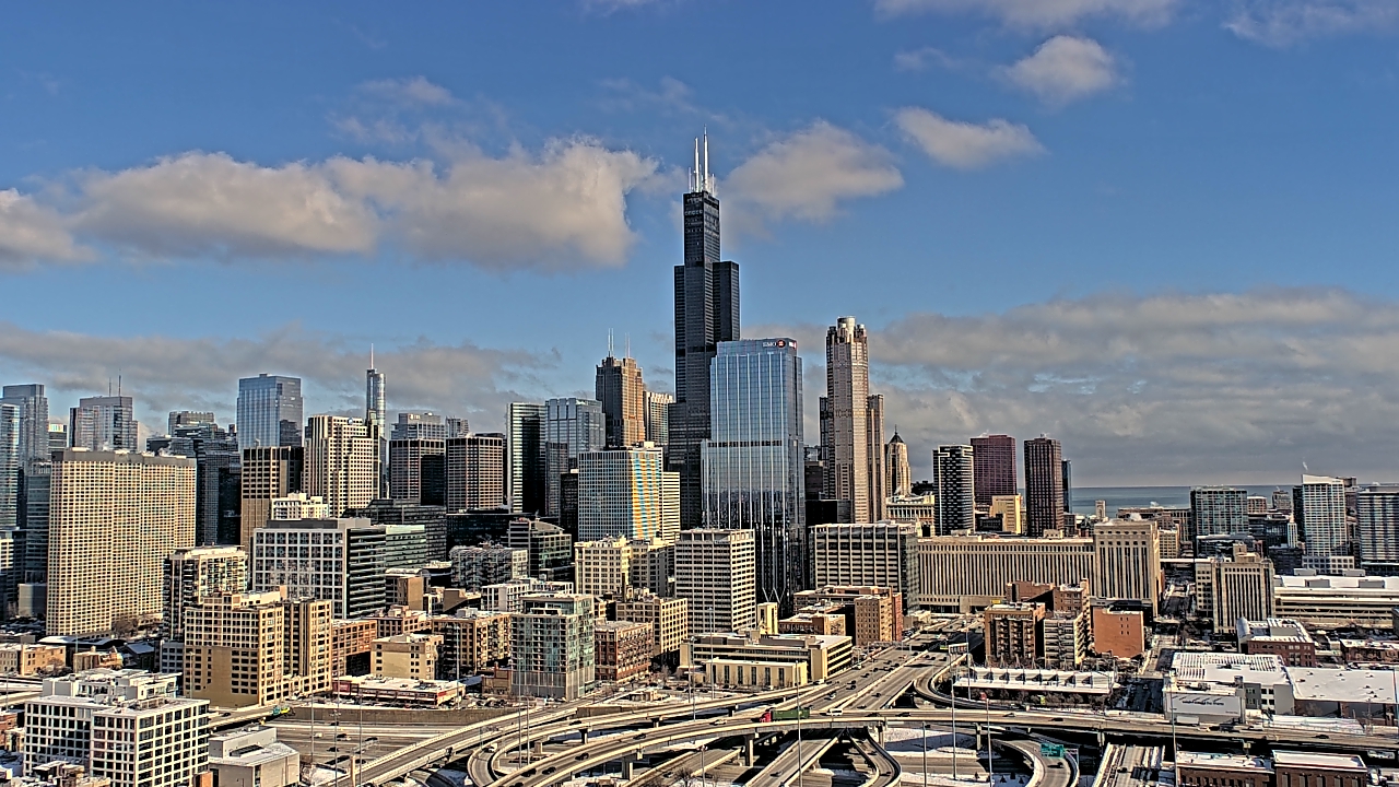 Thumbnail for current weather camera view from UIC - University of Illinois Chicago in Chicago, Illinois
