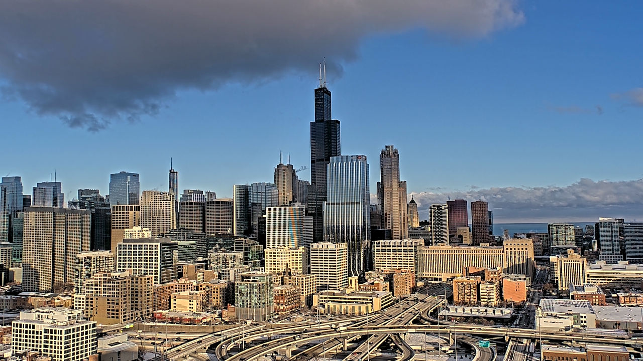 Thumbnail for current weather camera view from UIC - University of Illinois Chicago in Chicago, Illinois