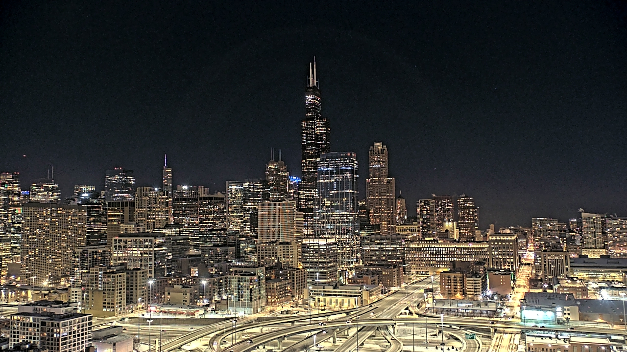 Thumbnail for current weather camera view from UIC - University of Illinois Chicago in Chicago, Illinois