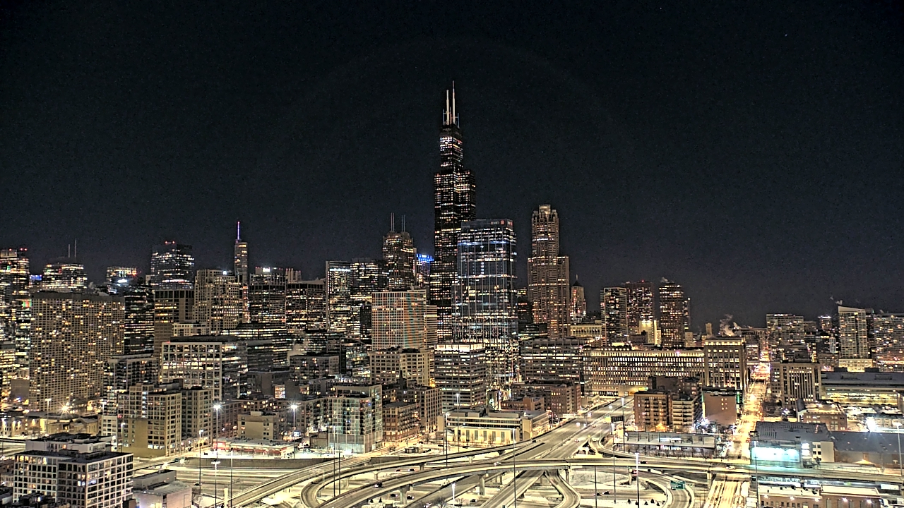 Thumbnail for current weather camera view from UIC - University of Illinois Chicago in Chicago, Illinois