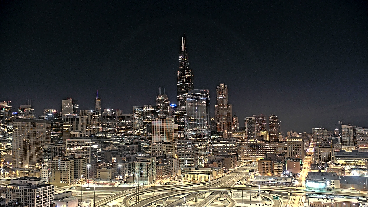 Thumbnail for current weather camera view from UIC - University of Illinois Chicago in Chicago, Illinois