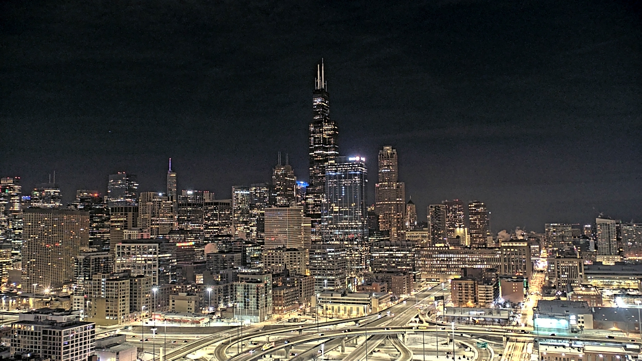 Thumbnail for current weather camera view from UIC - University of Illinois Chicago in Chicago, Illinois