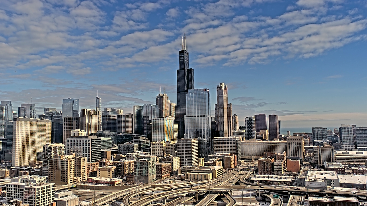 Thumbnail for current weather camera view from UIC - University of Illinois Chicago in Chicago, Illinois
