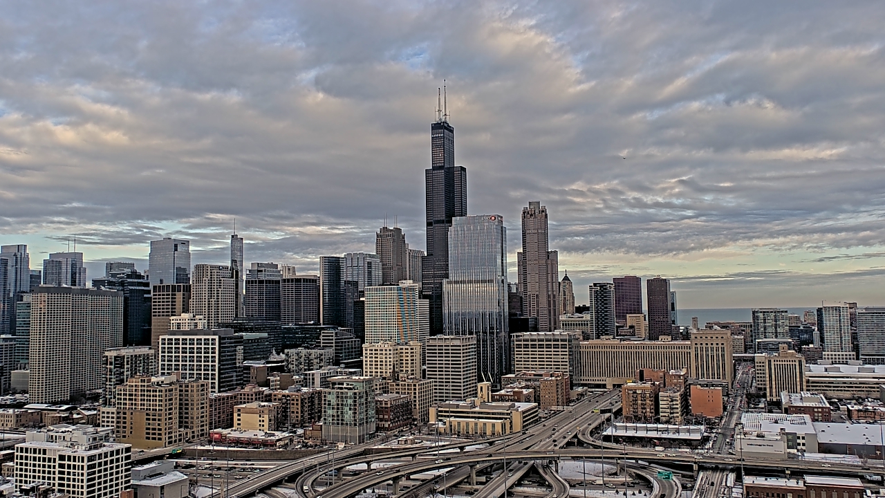 Thumbnail for current weather camera view from UIC - University of Illinois Chicago in Chicago, Illinois