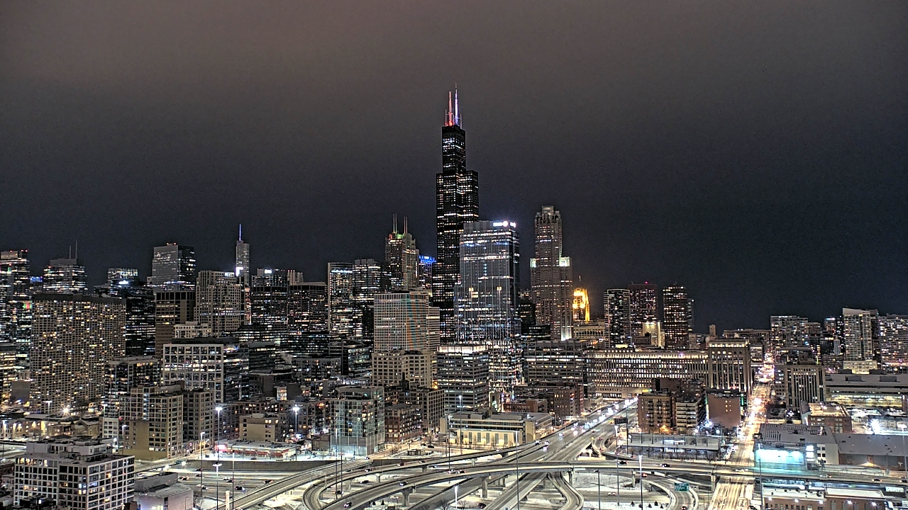 Thumbnail for current weather camera view from UIC - University of Illinois Chicago in Chicago, Illinois