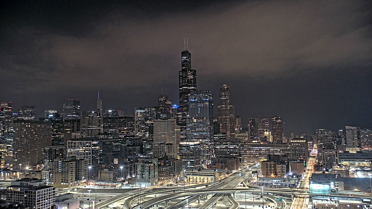 Thumbnail for current weather camera view from UIC - University of Illinois Chicago in Chicago, Illinois