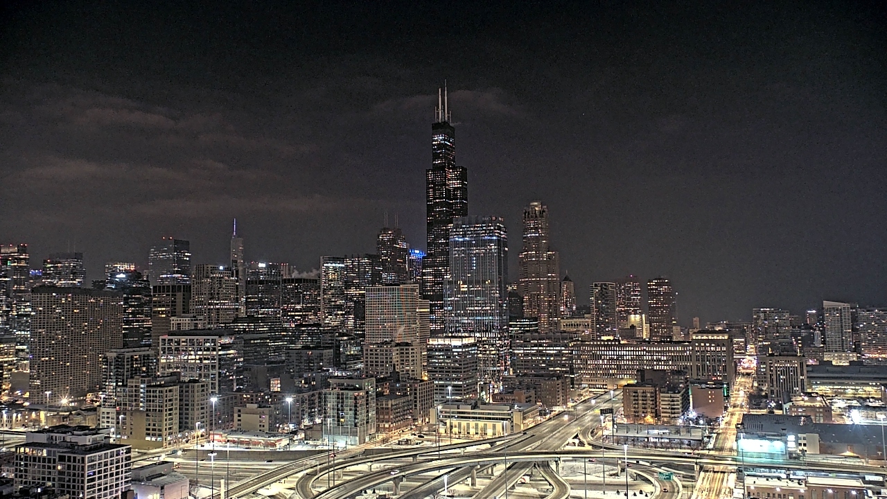 Thumbnail for current weather camera view from UIC - University of Illinois Chicago in Chicago, Illinois