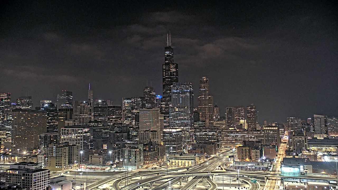 Thumbnail for current weather camera view from UIC - University of Illinois Chicago in Chicago, Illinois