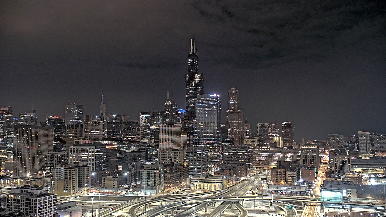 Thumbnail for current weather camera view from UIC - University of Illinois Chicago in Chicago, Illinois