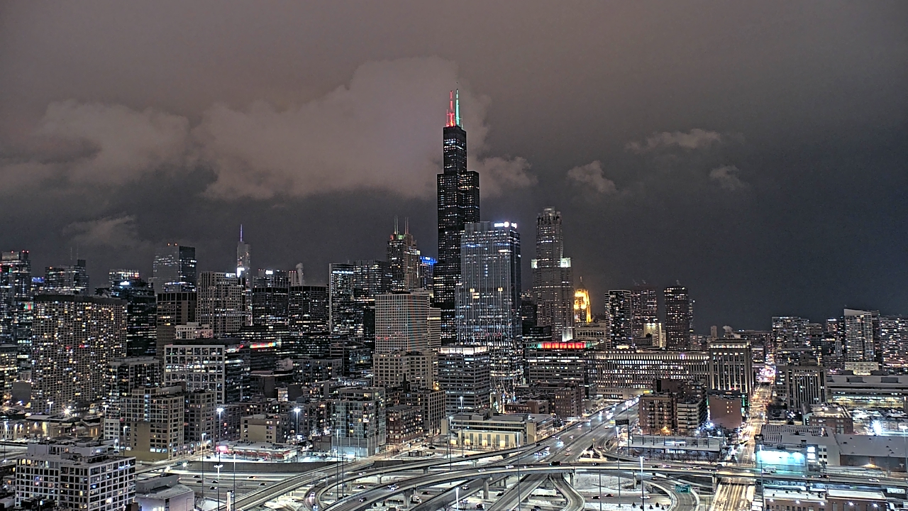 Thumbnail for current weather camera view from UIC - University of Illinois Chicago in Chicago, Illinois