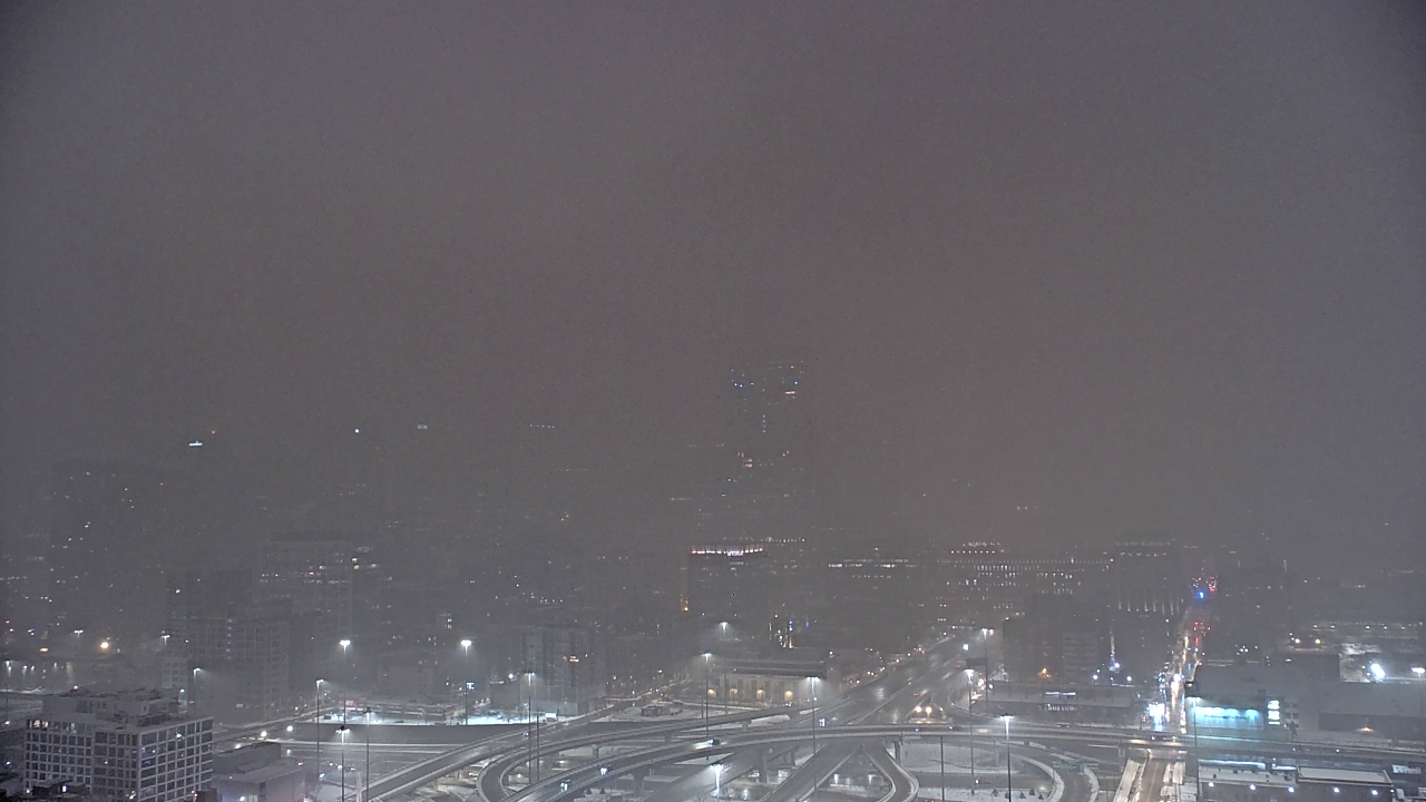 Thumbnail for current weather camera view from UIC - University of Illinois Chicago in Chicago, Illinois
