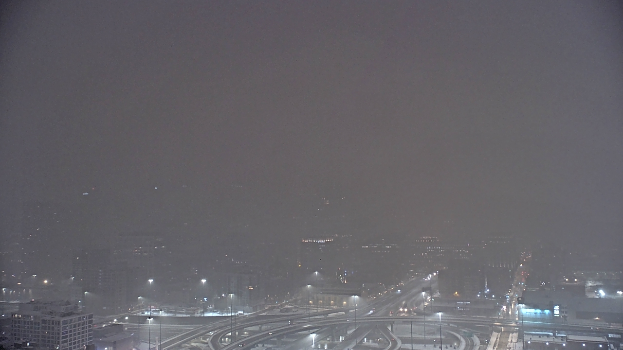 Thumbnail for current weather camera view from UIC - University of Illinois Chicago in Chicago, Illinois