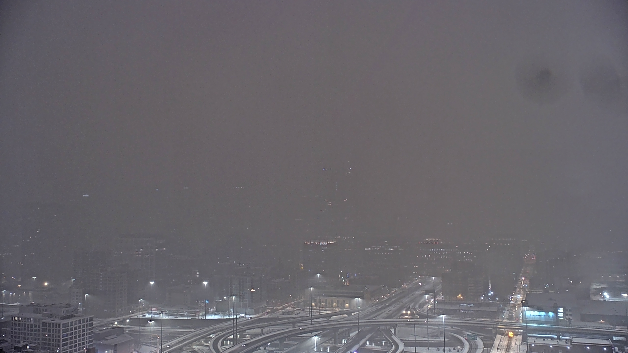 Thumbnail for current weather camera view from UIC - University of Illinois Chicago in Chicago, Illinois