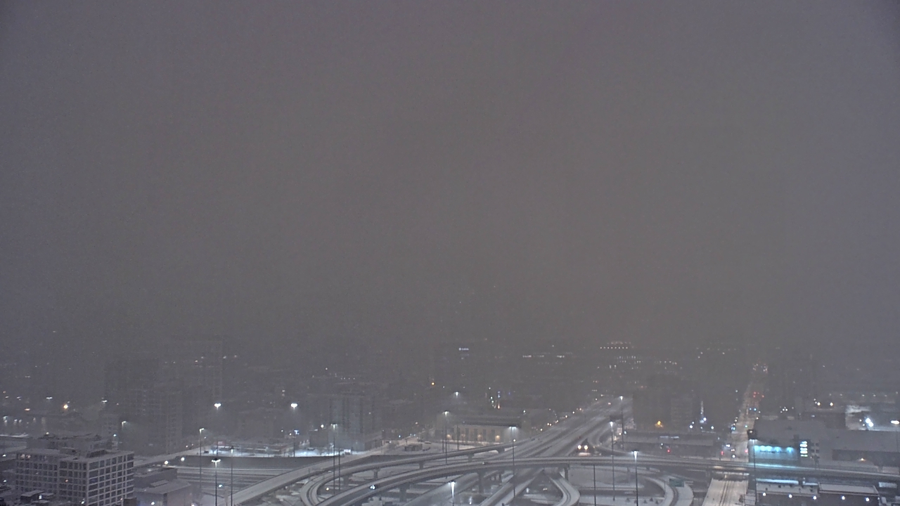 Thumbnail for current weather camera view from UIC - University of Illinois Chicago in Chicago, Illinois