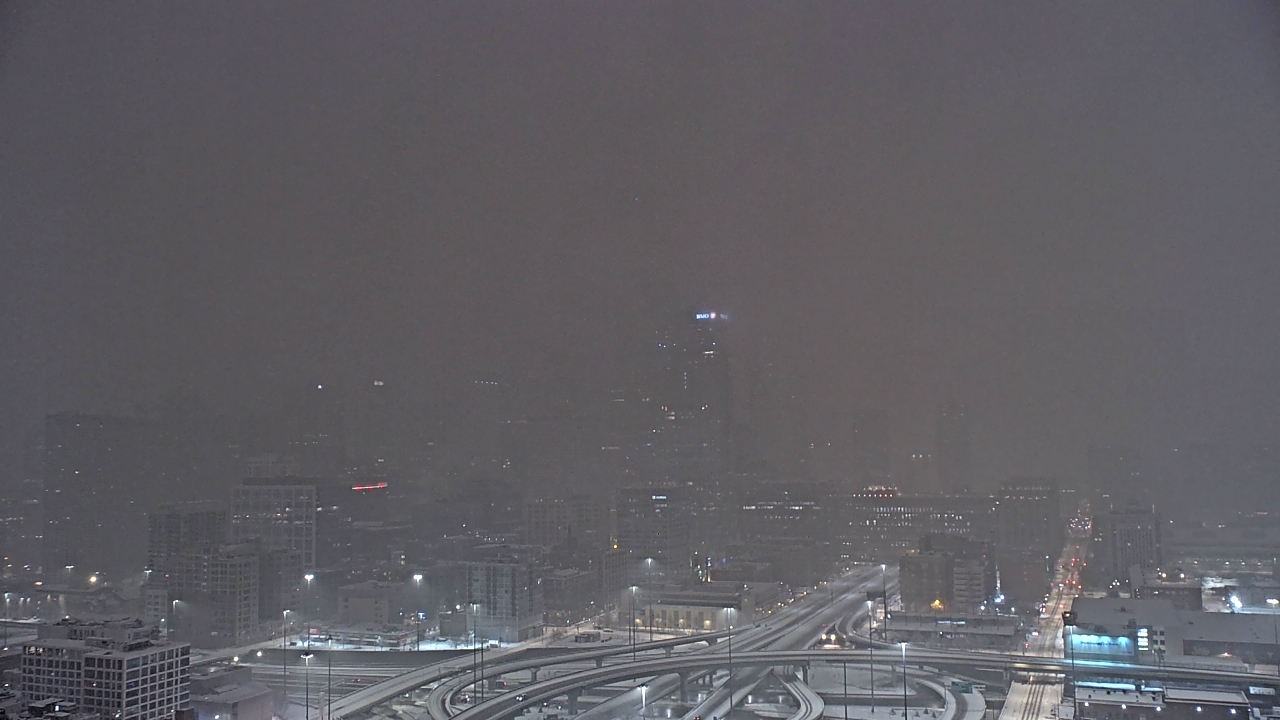 Thumbnail for current weather camera view from UIC - University of Illinois Chicago in Chicago, Illinois