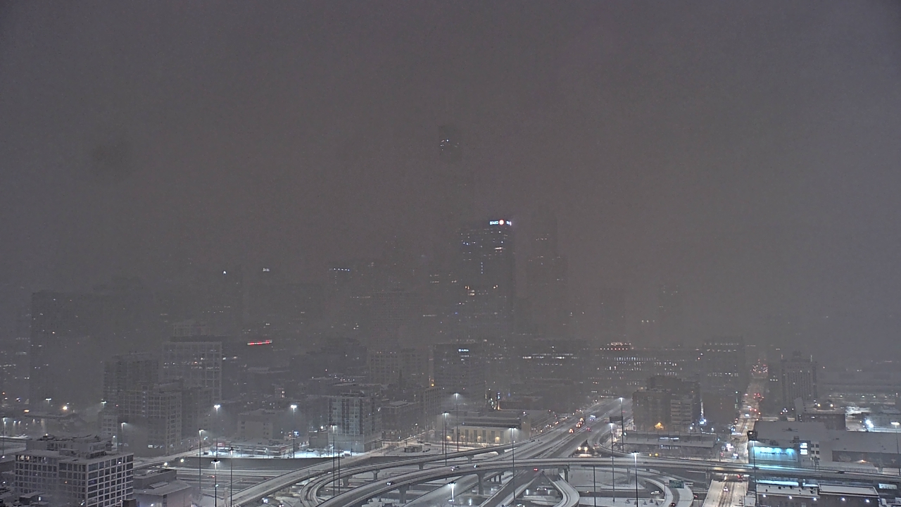 Thumbnail for current weather camera view from UIC - University of Illinois Chicago in Chicago, Illinois