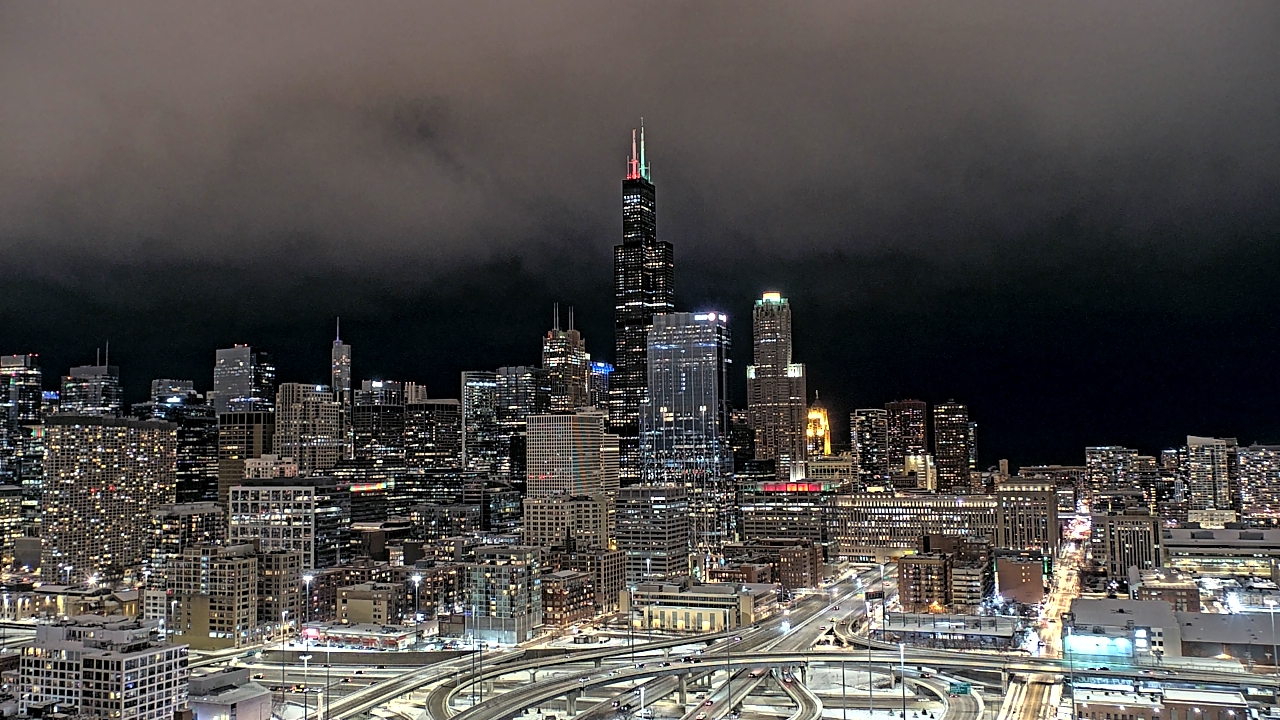 Thumbnail for current weather camera view from UIC - University of Illinois Chicago in Chicago, Illinois