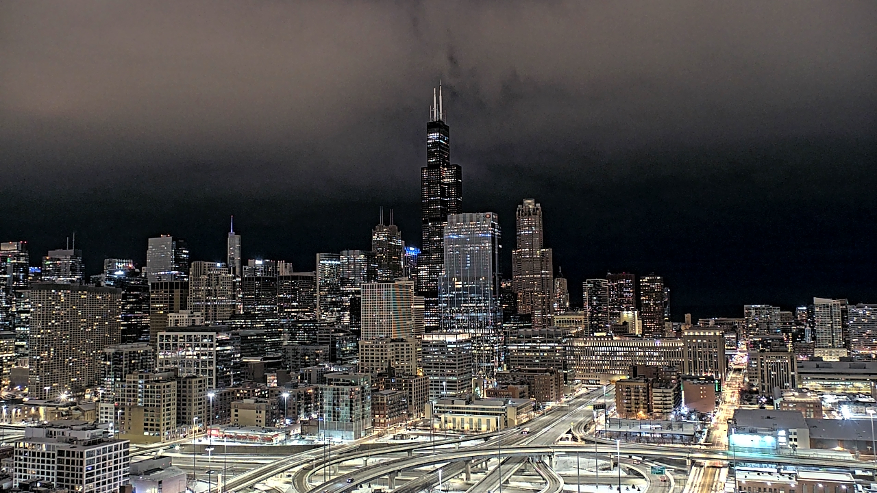 Thumbnail for current weather camera view from UIC - University of Illinois Chicago in Chicago, Illinois