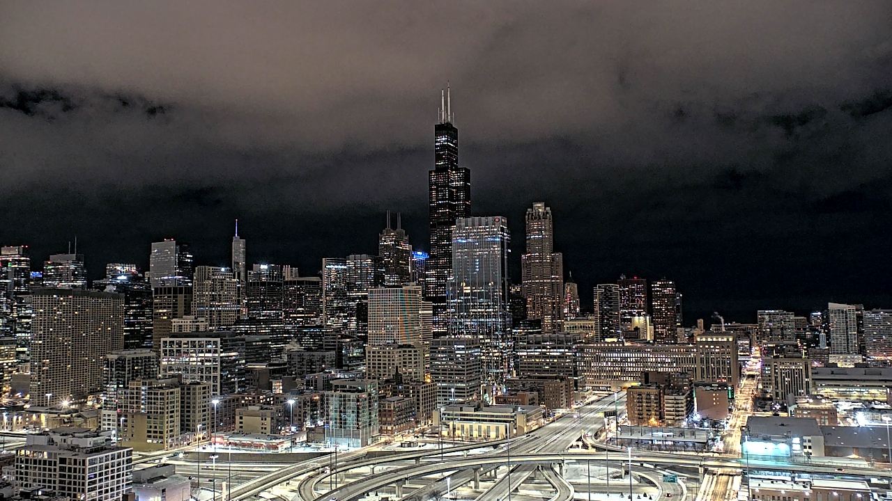 Thumbnail for current weather camera view from UIC - University of Illinois Chicago in Chicago, Illinois