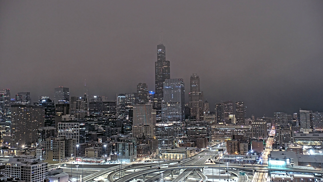 Thumbnail for current weather camera view from UIC - University of Illinois Chicago in Chicago, Illinois