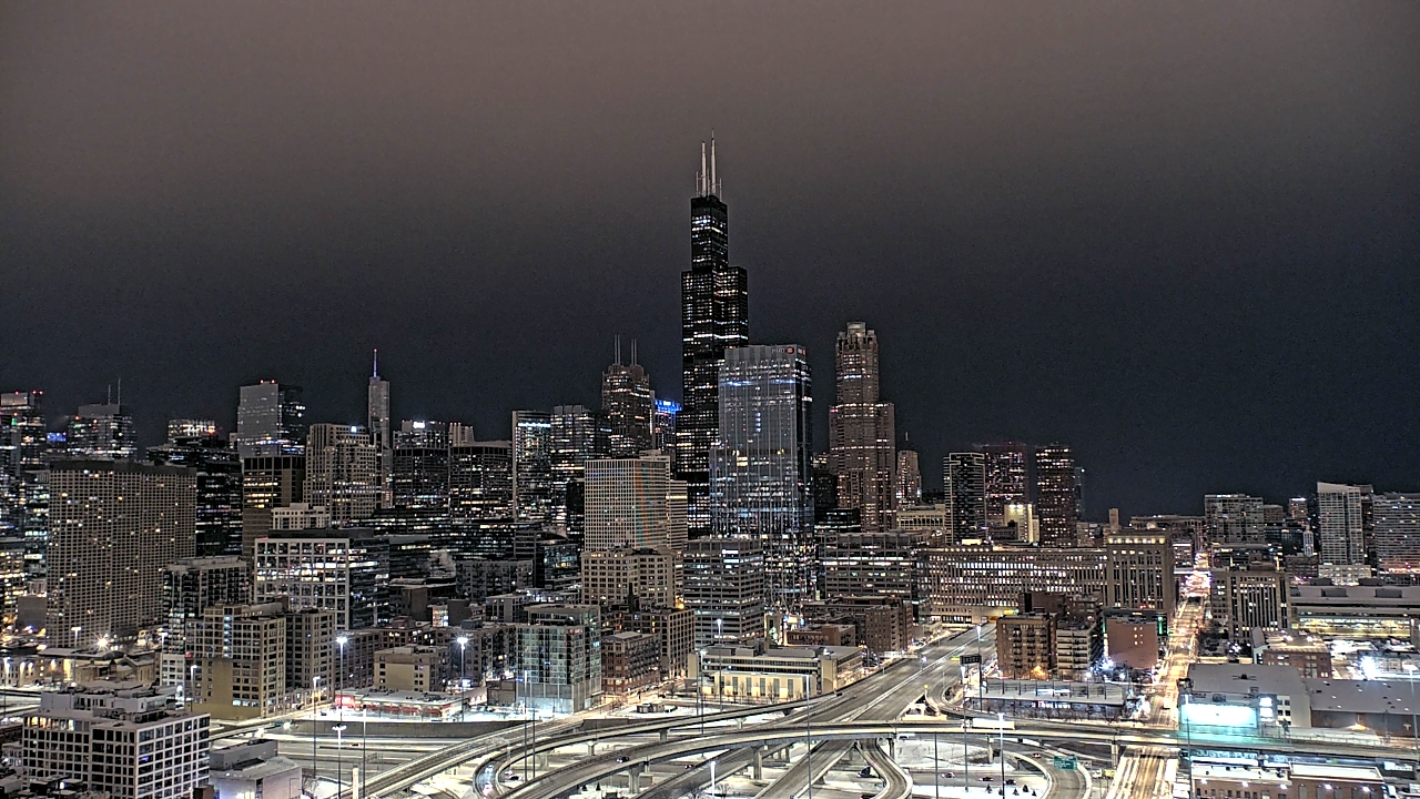 Thumbnail for current weather camera view from UIC - University of Illinois Chicago in Chicago, Illinois