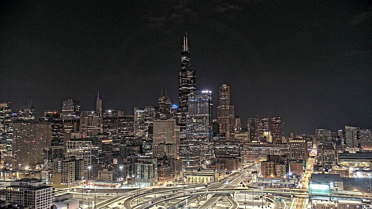 Thumbnail for current weather camera view from UIC - University of Illinois Chicago in Chicago, Illinois