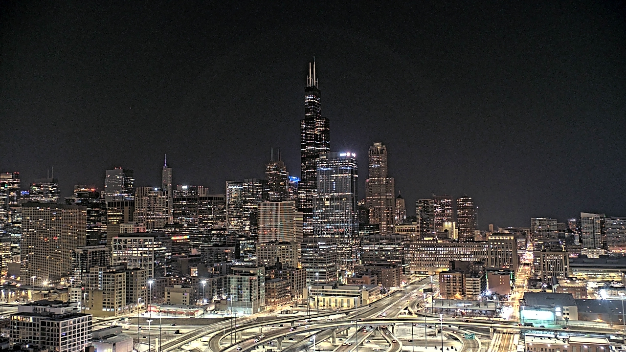 Thumbnail for current weather camera view from UIC - University of Illinois Chicago in Chicago, Illinois