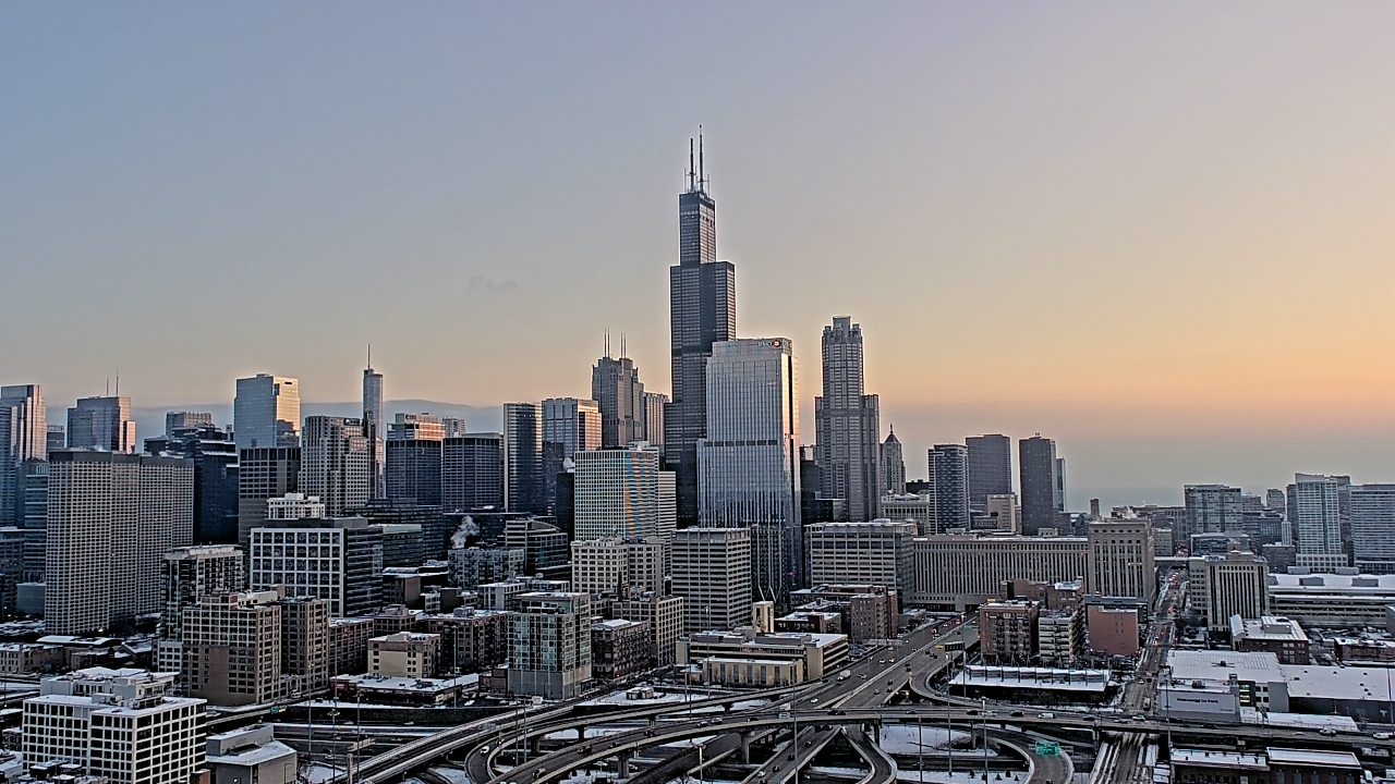 Thumbnail for current weather camera view from UIC - University of Illinois Chicago in Chicago, Illinois