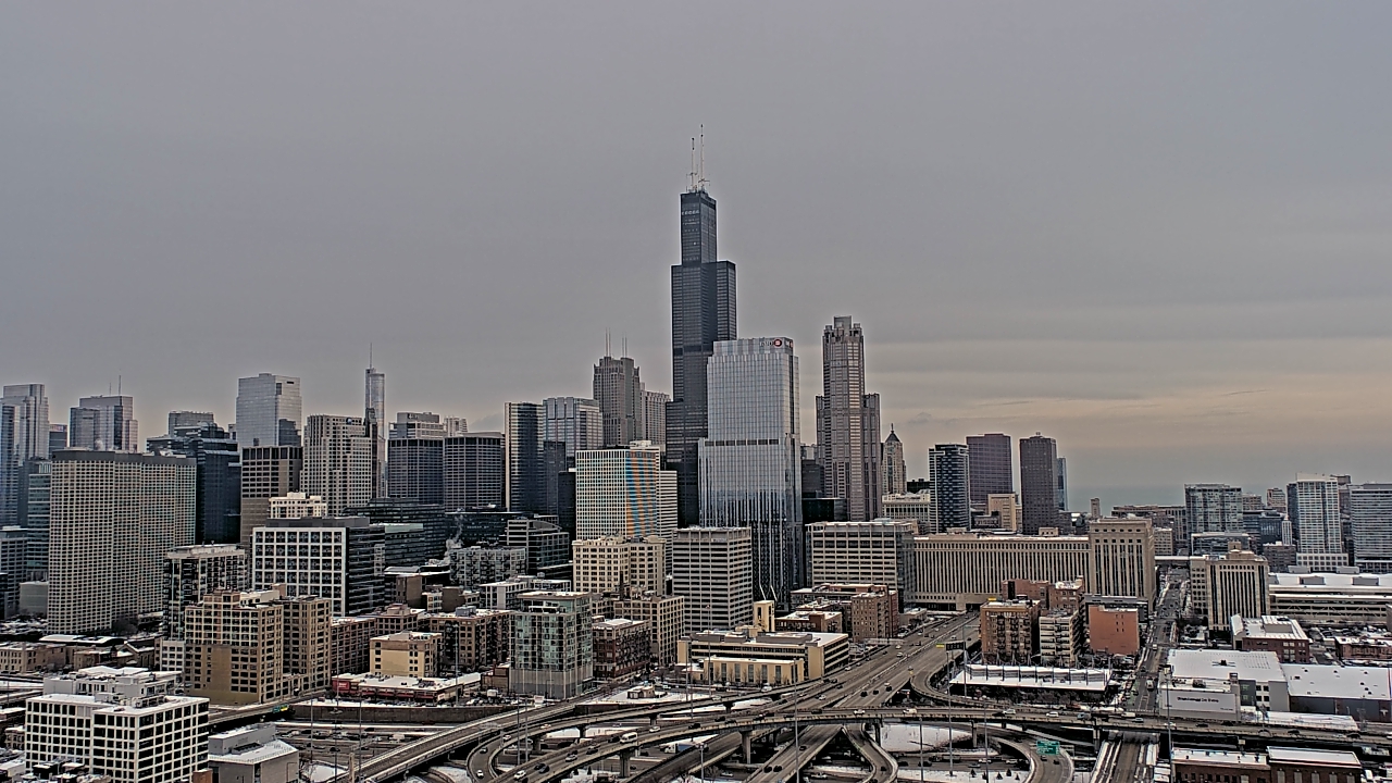 Thumbnail for current weather camera view from UIC - University of Illinois Chicago in Chicago, Illinois
