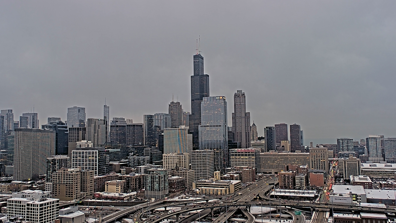Thumbnail for current weather camera view from UIC - University of Illinois Chicago in Chicago, Illinois